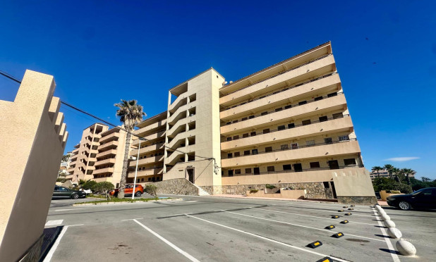 Resale - Apartment / flat - Torrevieja - Cabo Cervera