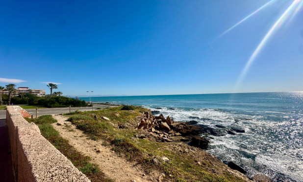 Resale - Apartment / flat - Torrevieja - Cabo Cervera