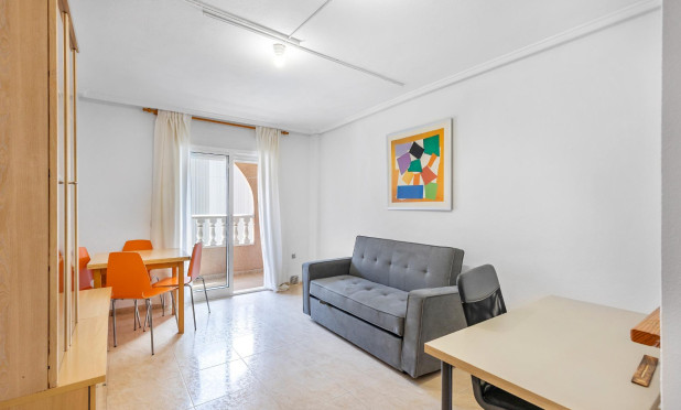 Revente - Appartement - Torrevieja - Centro - Muelle Pesquero