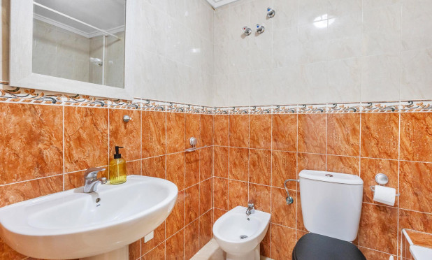 Revente - Appartement - Torrevieja - Centro - Muelle Pesquero