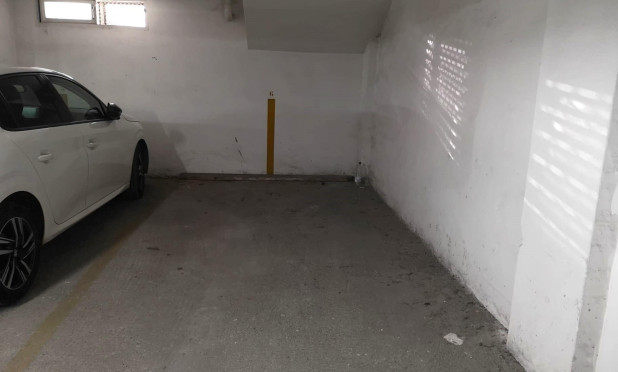 Revente - Parking - Torrevieja - Centro