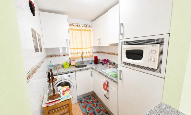 Revente - Appartement - Torrevieja - Nueva Torrevieja