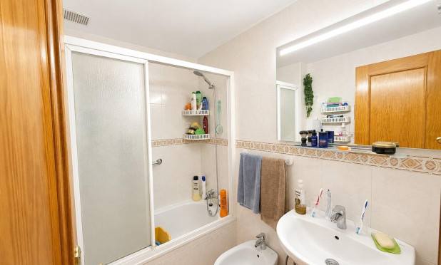 Revente - Appartement - Torrevieja - Nueva Torrevieja