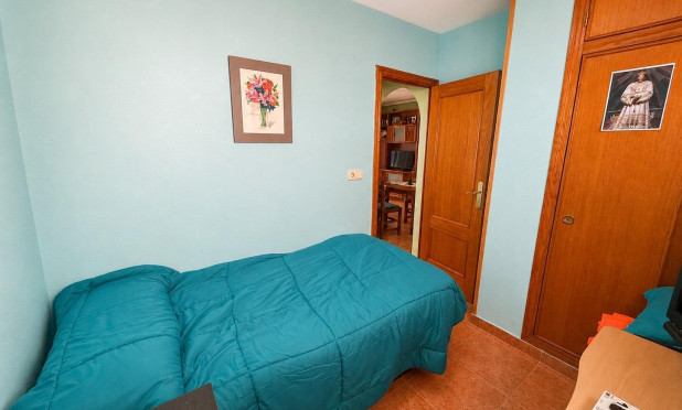 Revente - Appartement - Torrevieja - Nueva Torrevieja