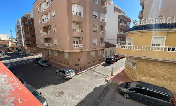 Revente - Appartement - Torrevieja - Centro