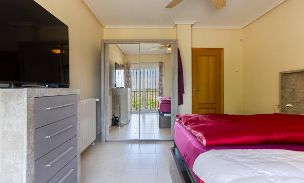 Resale - Villa - La Zarza