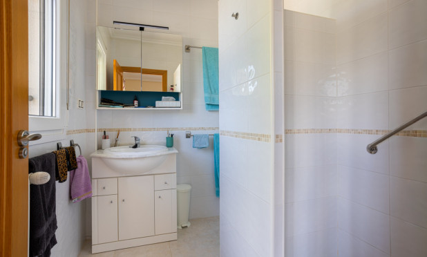 Resale - Villa - La Zarza