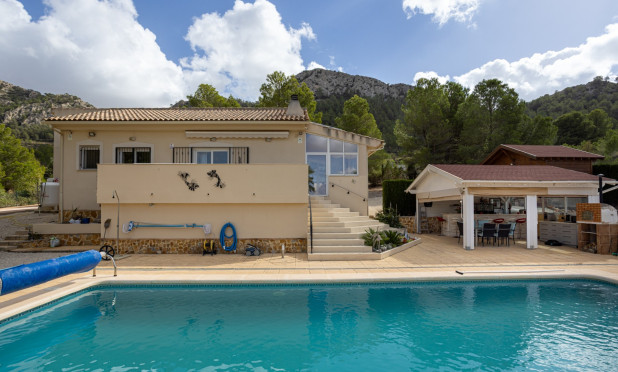 Resale - Villa - La Zarza