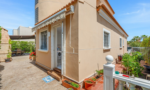 Revente - Villa - Torrevieja - La Mata