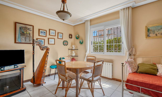 Revente - Villa - Torrevieja - La Mata