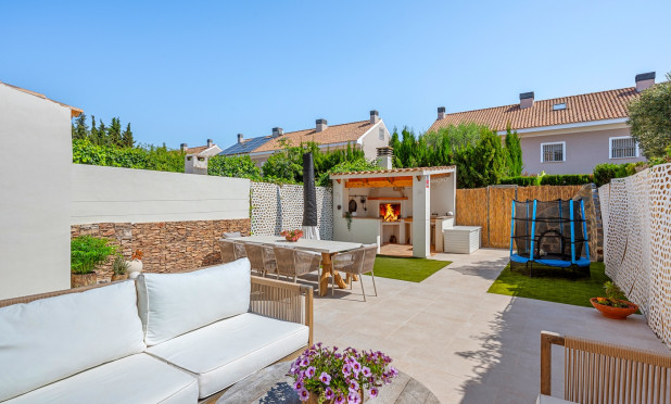 Resale - Townhouse - Alicante - Playa San Juan