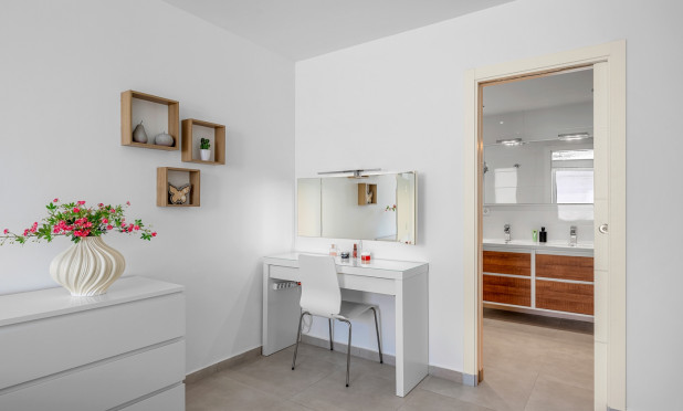 Reventa - Villa - La Marina