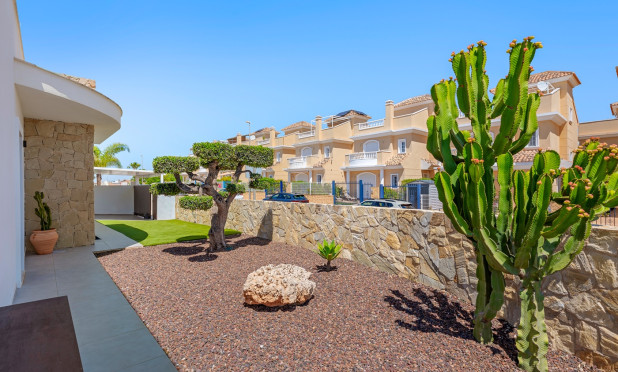 Reventa - Villa - La Marina