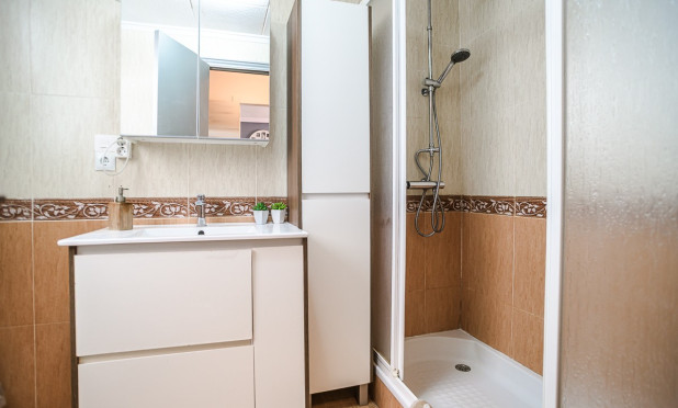 Herverkoop - Appartement / flat - Torrevieja - torrevieja