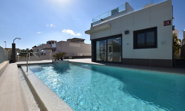 Reventa - Villa - San Miguel de Salinas