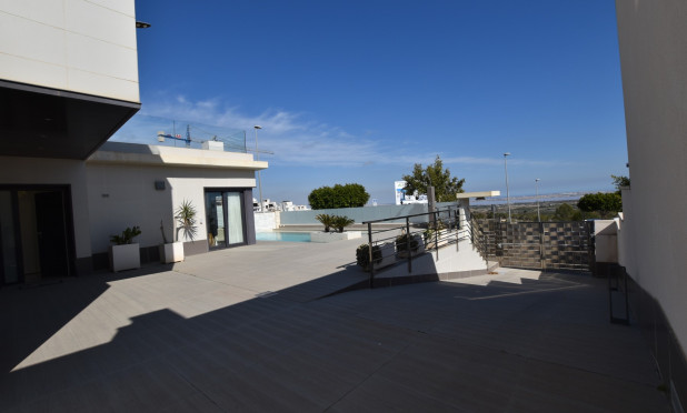 Reventa - Villa - San Miguel de Salinas