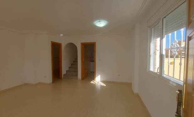 Herverkoop - Herenhuis - Ciudad Quesada