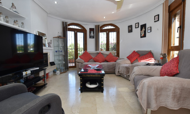Resale - Villa - Algorfa - La Finca Golf Resort
