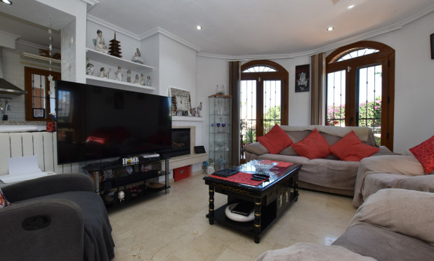 Resale - Villa - Algorfa - La Finca Golf Resort
