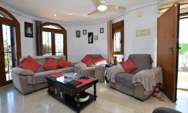 Resale - Villa - Algorfa - La Finca Golf Resort
