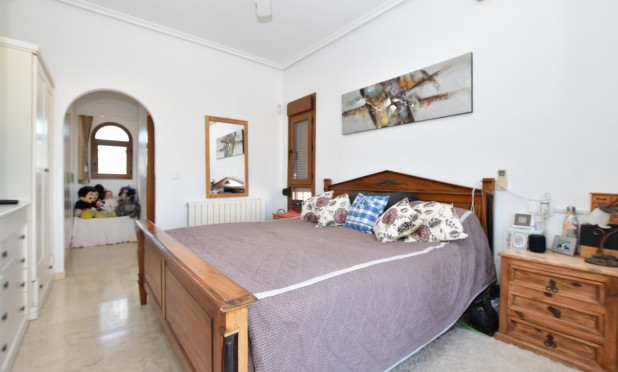 Resale - Villa - Algorfa - La Finca Golf Resort