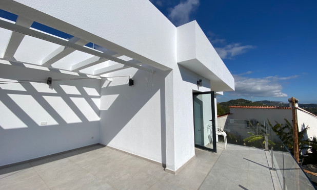Resale - Villa - Calpe