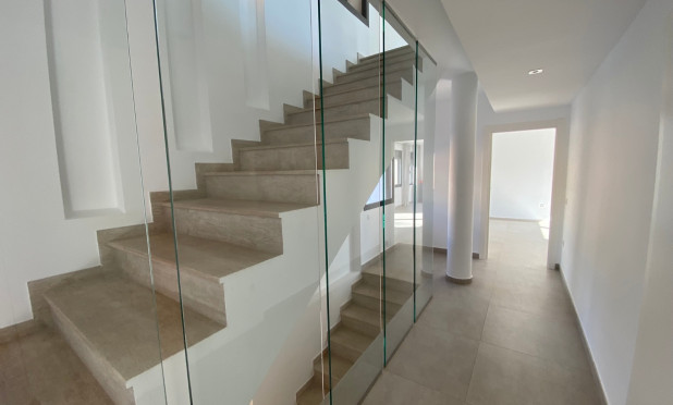 Resale - Villa - Calpe