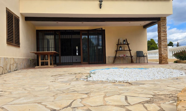 Reventa - Villa - La Nucía
