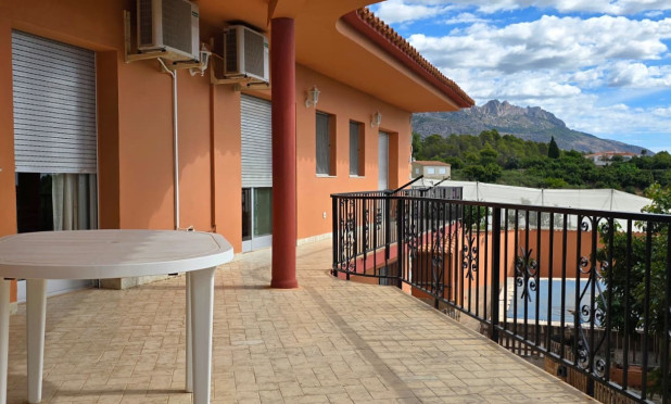 Resale - Villa - Callosa De Ensarrià