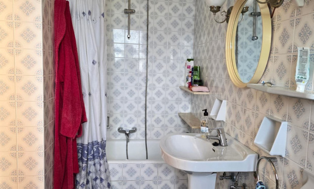 Resale - Villa - Callosa De Ensarrià