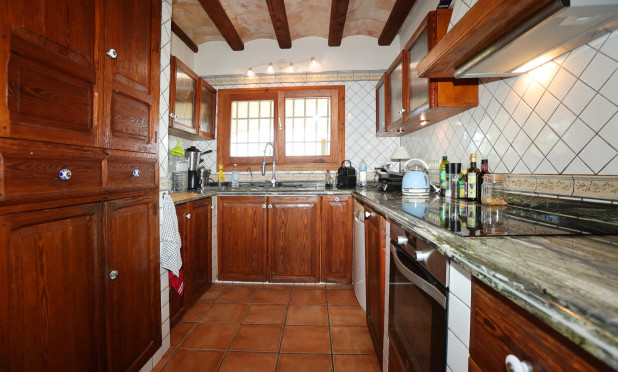 Herverkoop - Villa - Benissa