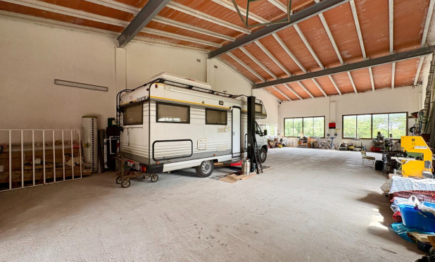 Resale - Villa - Pedreguer