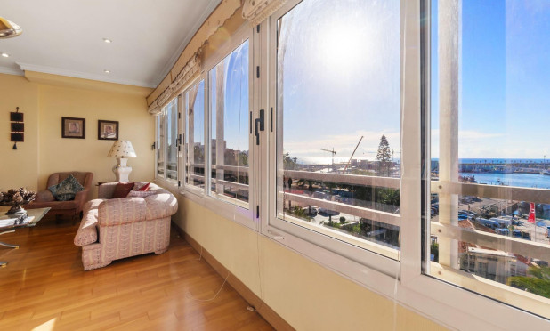 Reventa - Apartamento / piso - Torrevieja - Centro - Muelle Pesquero