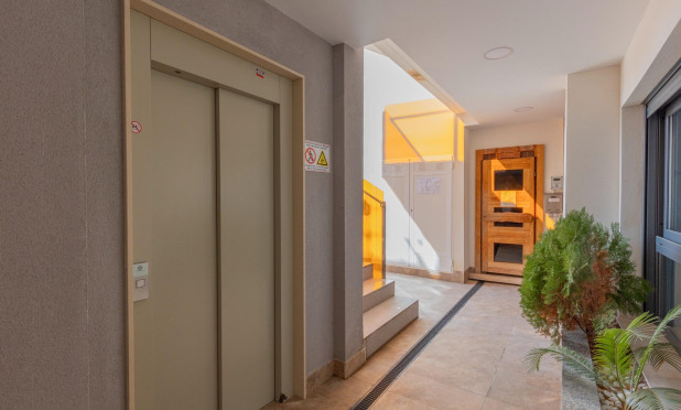 Herverkoop - Appartement / flat - Torrevieja - Los Frutales