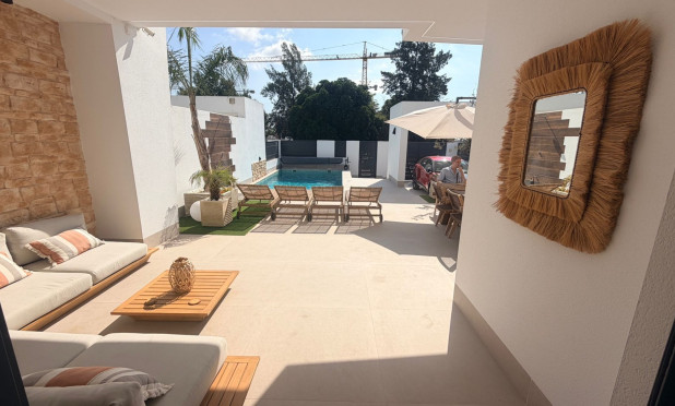 Reventa - Villa - Dolores