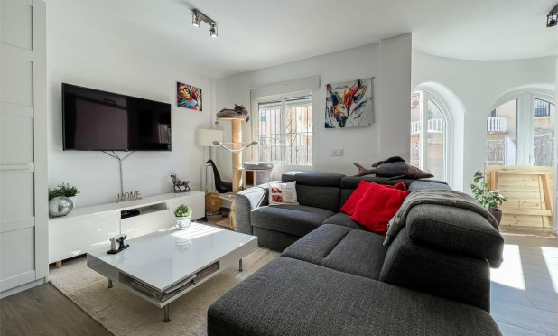 Herverkoop - Finca / Landelijke woning - Orihuela Costa - Villamartín