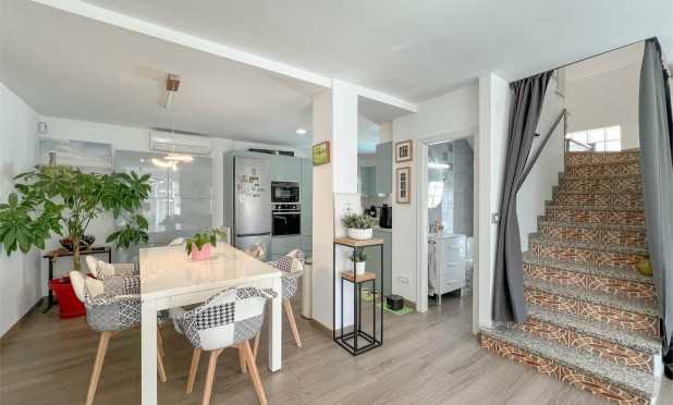 Herverkoop - Finca / Landelijke woning - Orihuela Costa - Villamartín
