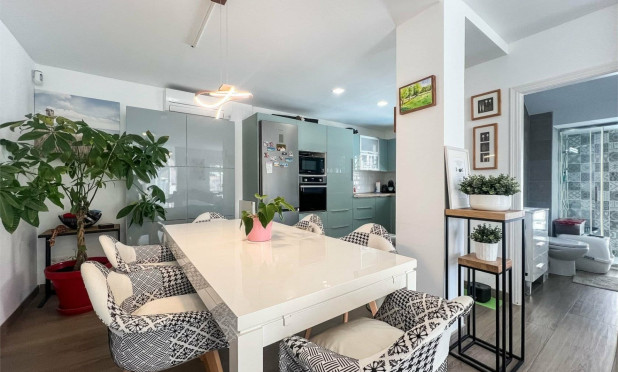 Herverkoop - Finca / Landelijke woning - Orihuela Costa - Villamartín