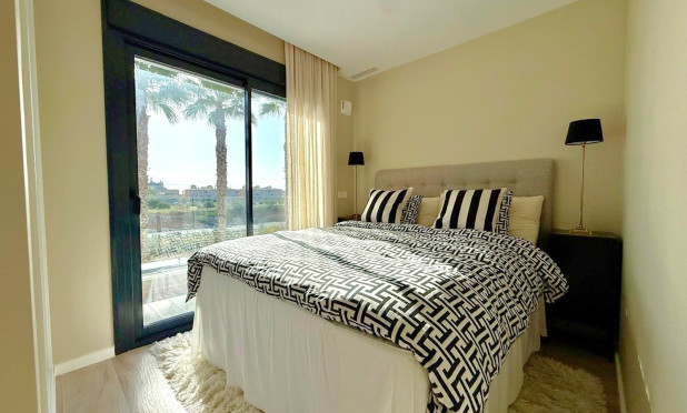 Odsprzedaż - Villa - Orihuela Costa - Lomas de Cabo Roig
