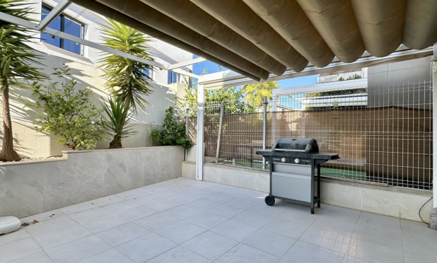 Wiederverkauf - Villa - Orihuela Costa - Lomas de Cabo Roig