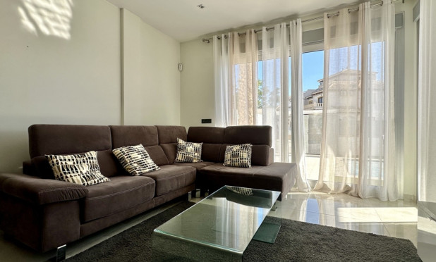Wiederverkauf - Villa - Orihuela Costa - Lomas de Cabo Roig