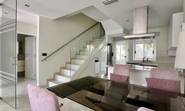Wiederverkauf - Villa - Orihuela Costa - Lomas de Cabo Roig