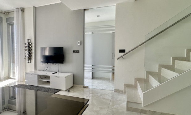 Wiederverkauf - Villa - Orihuela Costa - Lomas de Cabo Roig