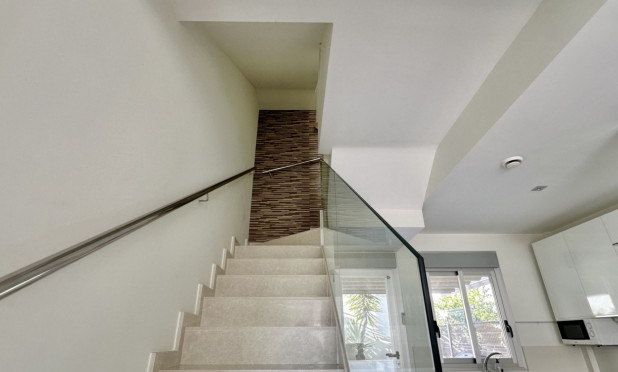 Wiederverkauf - Villa - Orihuela Costa - Lomas de Cabo Roig