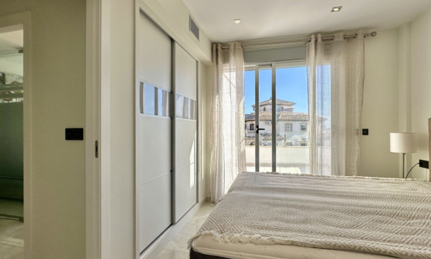 Wiederverkauf - Villa - Orihuela Costa - Lomas de Cabo Roig
