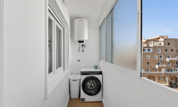 Resale - Apartment / flat - Orihuela Costa - Punta Prima