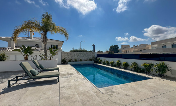 Reventa - Villa - Orihuela Costa - Villamartín