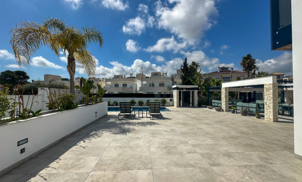Reventa - Villa - Orihuela Costa - Villamartín