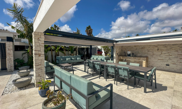 Reventa - Villa - Orihuela Costa - Villamartín