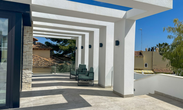Reventa - Villa - Orihuela Costa - Villamartín